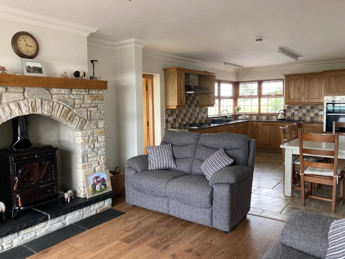 فيلا Hillhead Country Retreat كاستلوالين المظهر الخارجي الصورة